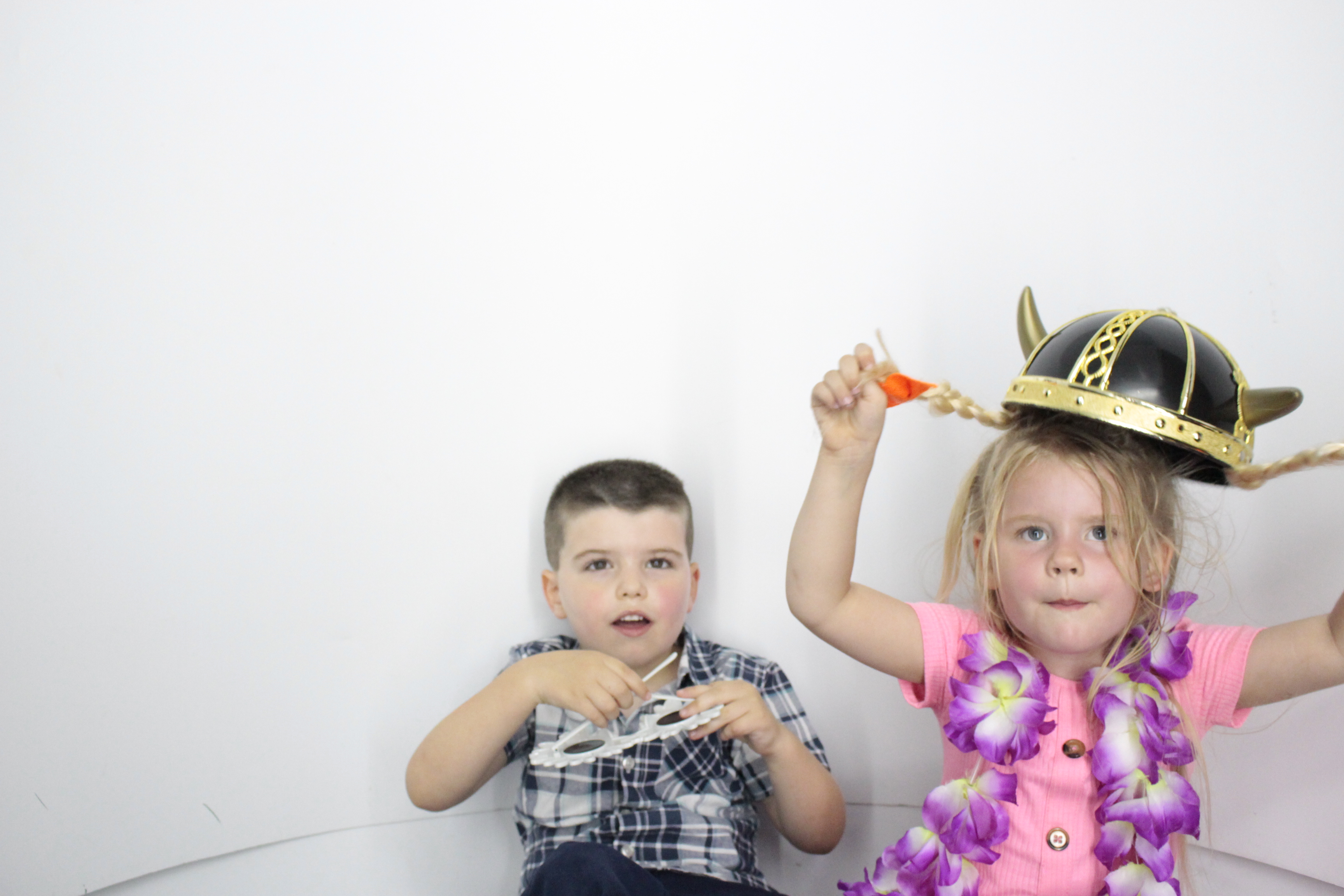 Kerry's 30th Birthday | View more photos from the event at gallery.myphotoboothexperience.co.uk/u/MyPhotoBoothExperienceLtd/Kerrys-30th-Birthday